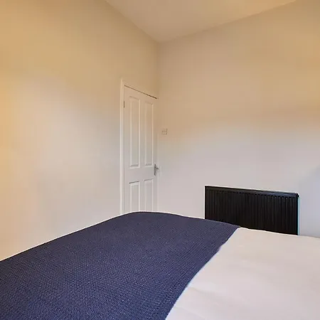 Host & - Charlotte Street Semesterbostad *